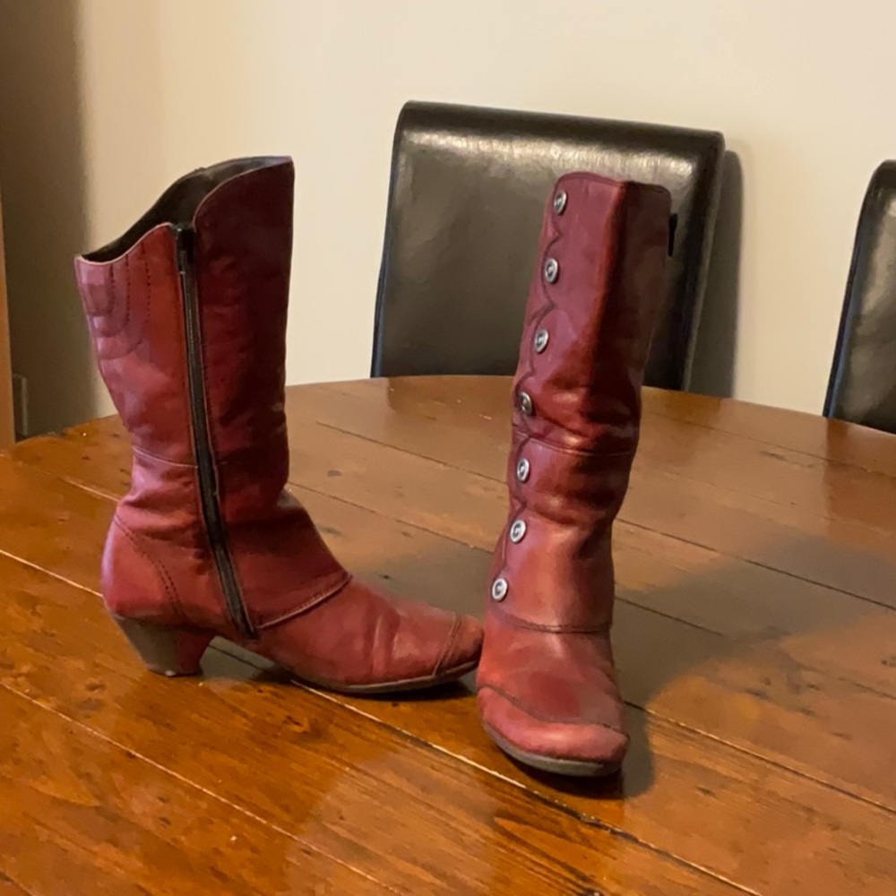 Red boots
